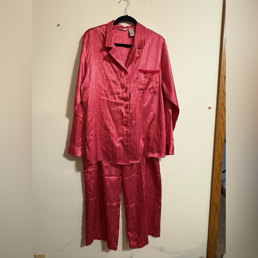 Adonna Women’s XXL pajamas sleepwear‎ lounge wear pink red striped 2PC silky